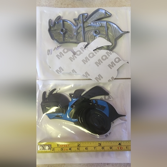 2 super Bee Scat Pack Dodge Chager Challenger 5" badges. Grill Available - Picture 5 of 5
